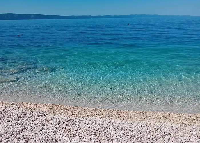 Jarak Near Макарська