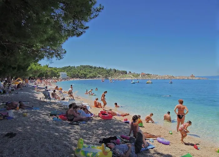 Апартаменти Jarak Near *