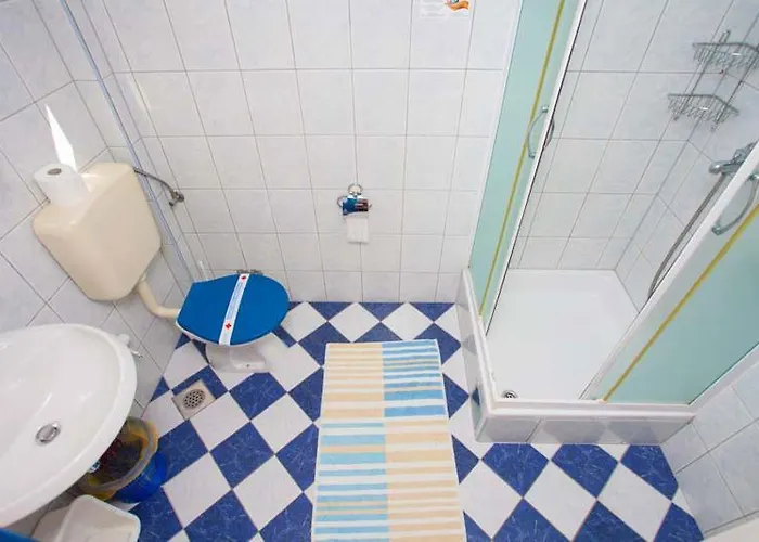 Jarak Near Апартаменти *